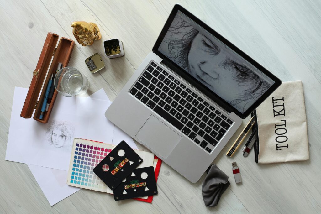 laptop Los mejores programas de ilustración digital